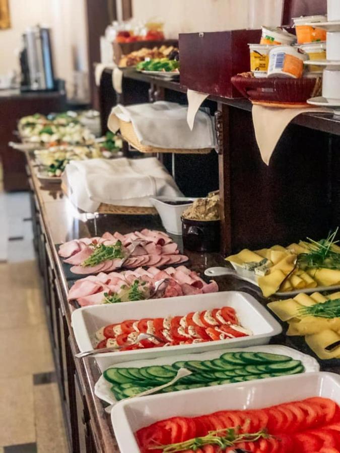 雅各布索别斯基酒店 Oława 外观 照片